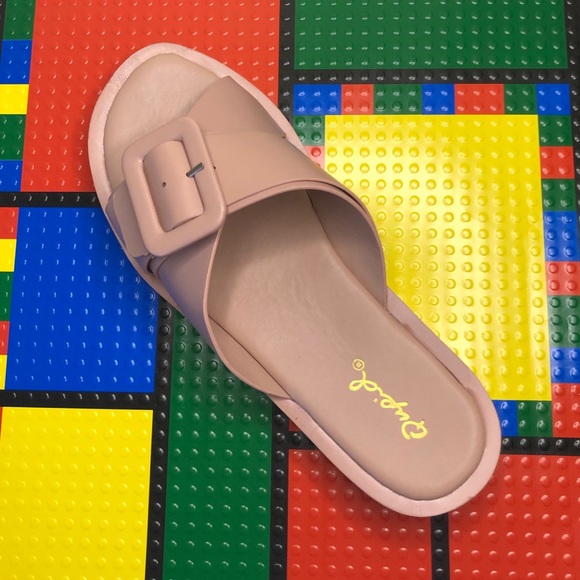 LENNIE BLUSH FORM FITTING SANDALS - Picture 3 of 4